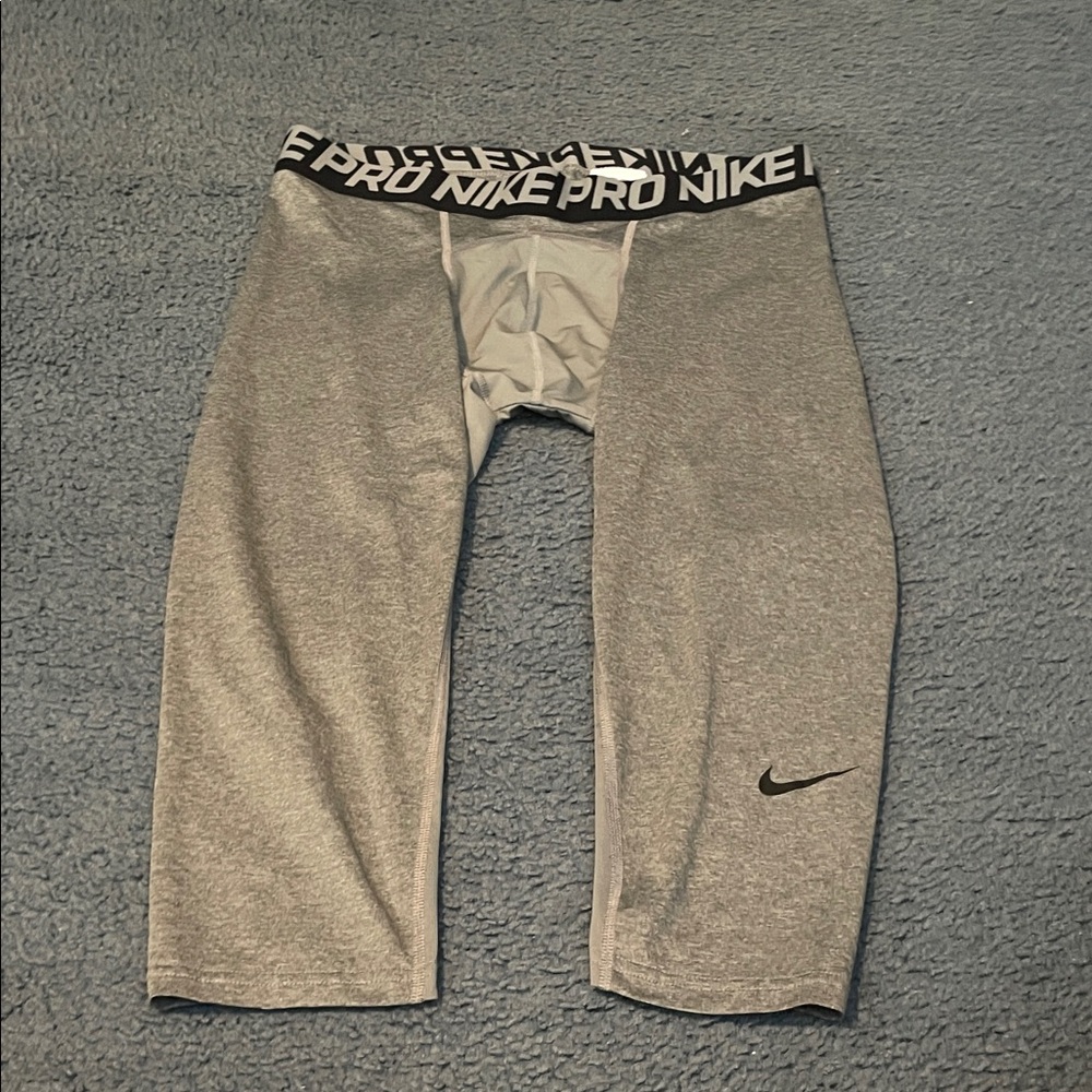 Nike Gray Men's capris Pants